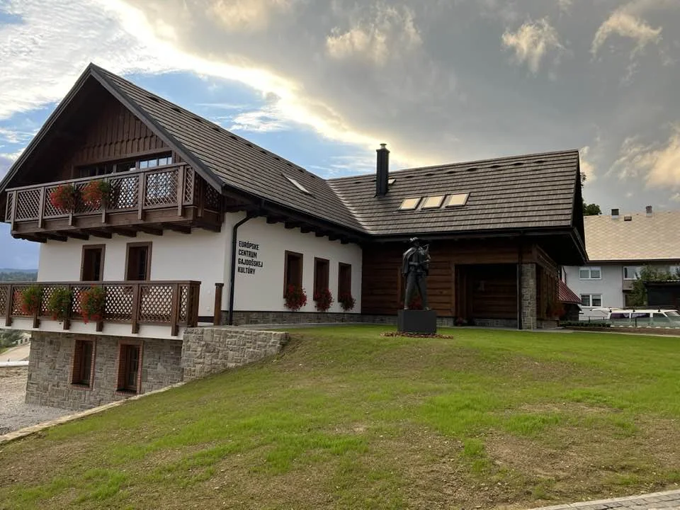 Gajdošský dom kultúry